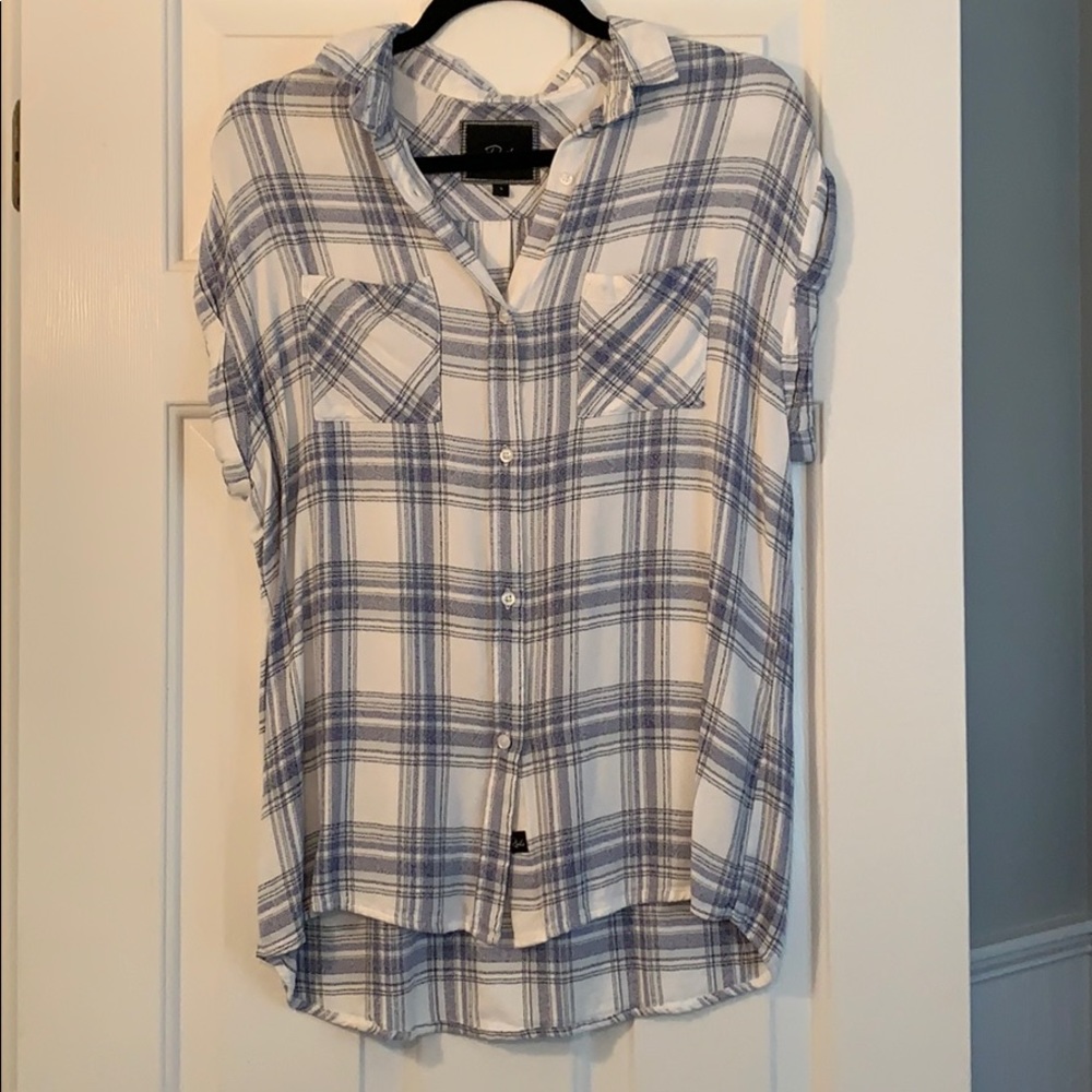 Rials sleeveless top